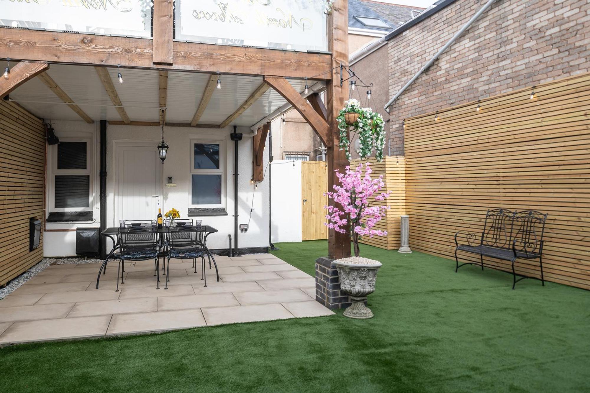 The Hideaway Holiday home *